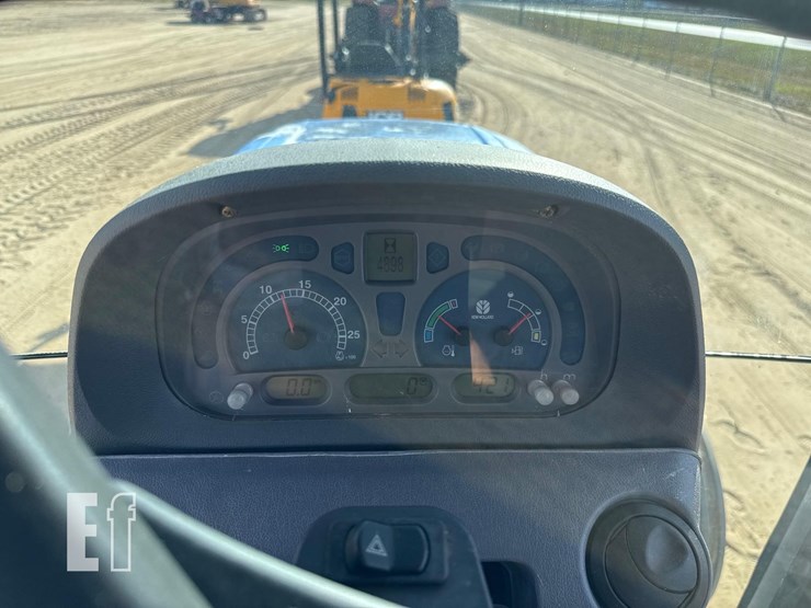 new-holland-ts115a-image-21