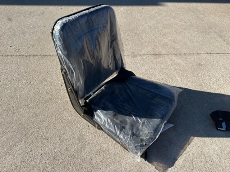 mower/tractor/utility-vehicle-replacement-seat-image-2