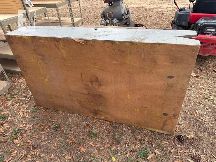 lot-of-pigeon-hole-cabinets-image-3