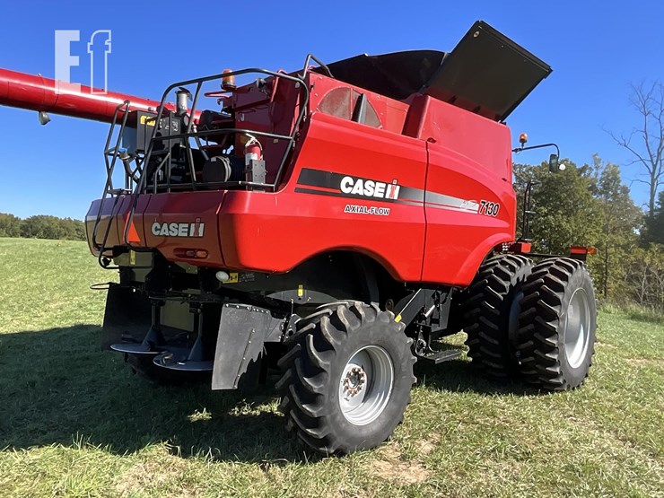 2012-case-ih-7130-image-3