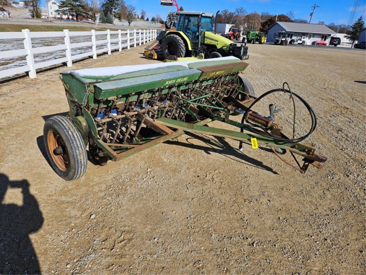 #3356-•-john-deere-van-brunt-grain-drill-image-7