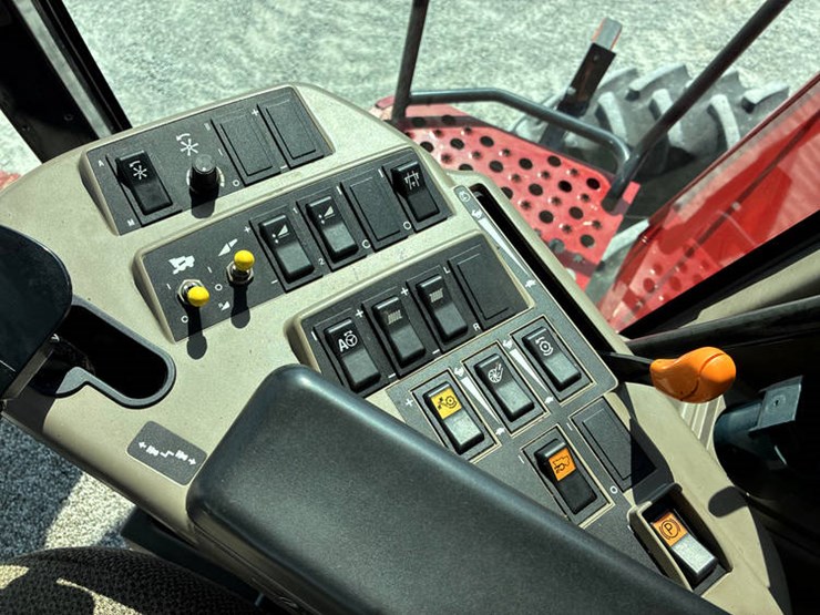 case-ih-5088-image-96