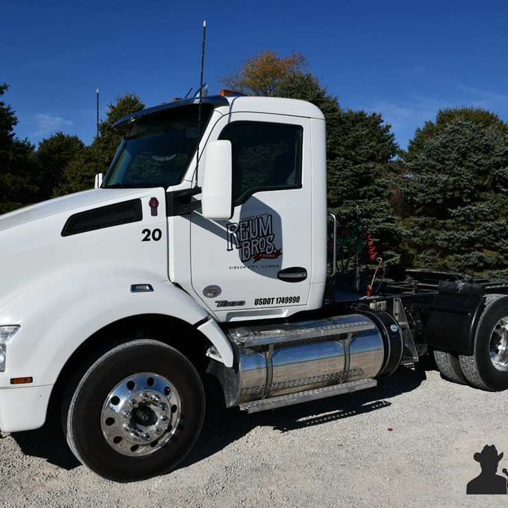 2020 KENWORTH T880