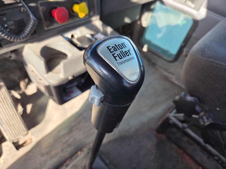 kenworth-t800-image-54