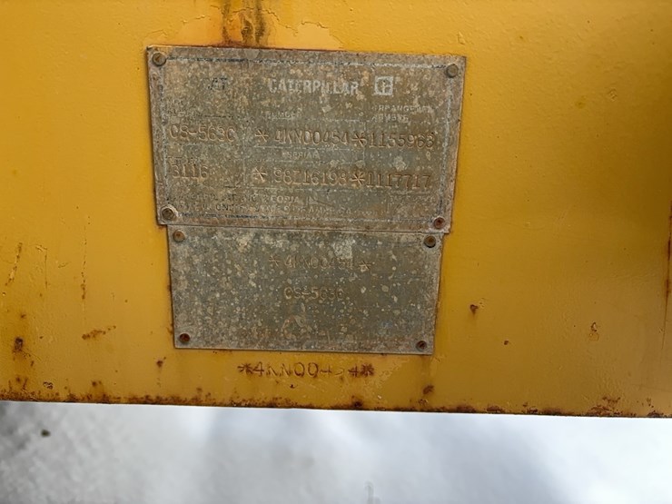 2016-caterpillar-cs-563c-image-8