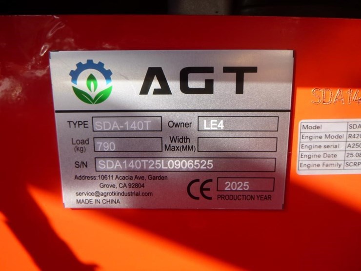 2025-agt-sda-140t-skid-steer-track-loader-image-21