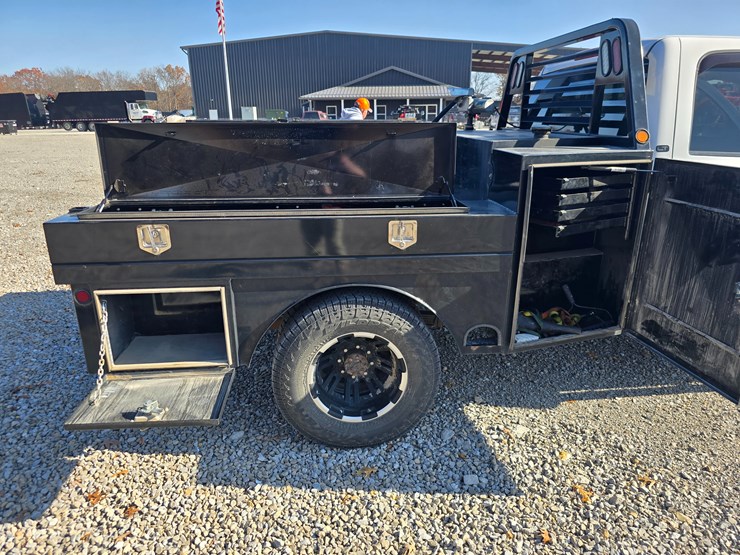 chevrolet-silverado-3500-image-61