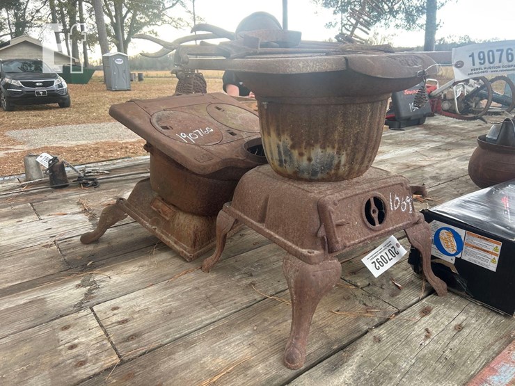 (2)-case-iron-pot-bellie-stoves-image-1