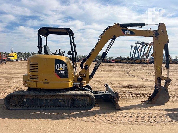 caterpillar-305e2-cr-image-5