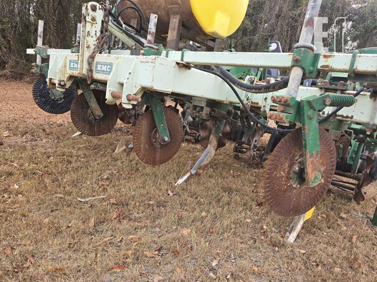 john-deere-1700-image-3