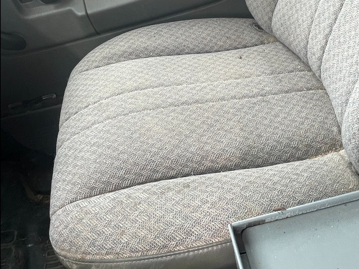 #1404-•-2006-chevy-cargo-van-(wi-title-in-delay)-image-73