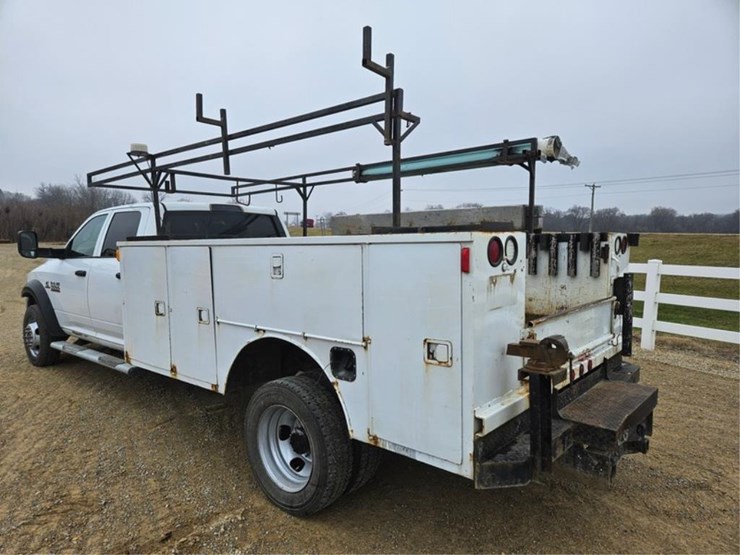 dodge-ram-5500-image-14