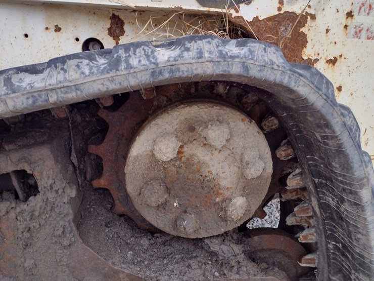 bobcat-t300-image-25