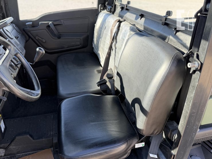 john-deere-gator-xuv-835m-image-24