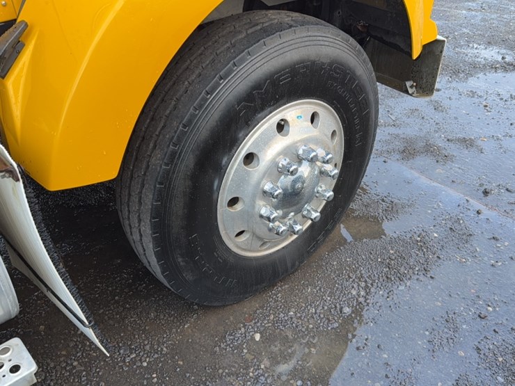 2008-kenworth-t800-image-4