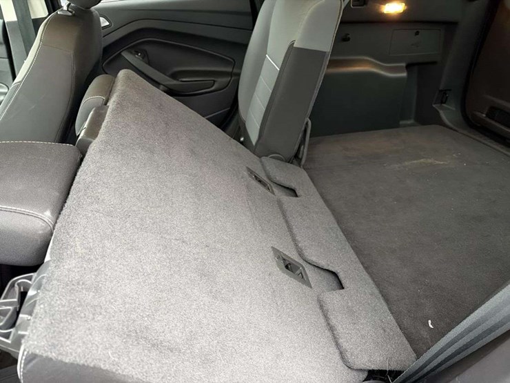 2014-ford-escape-se-image-23