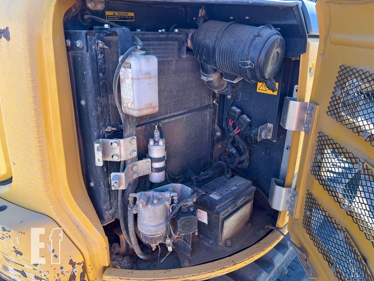 2018-deere-60g-image-30