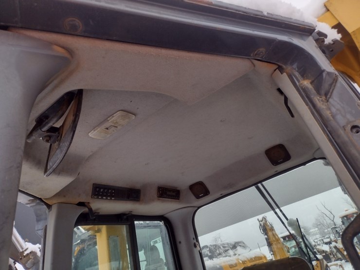 komatsu-d41e-6-image-16