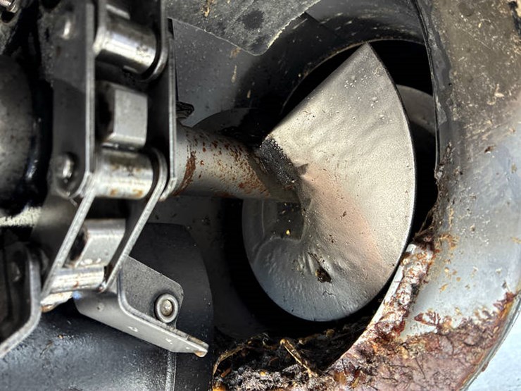 case-ih-5088-image-69