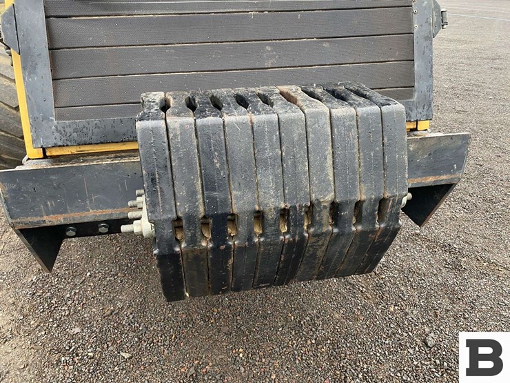 1994-challenger-75c-image-9