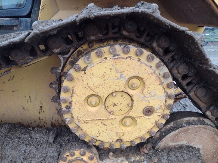 caterpillar-d6n-xl-image-19