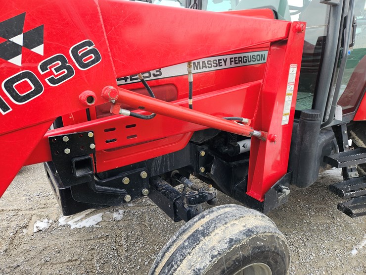 massey-ferguson-4253-image-22
