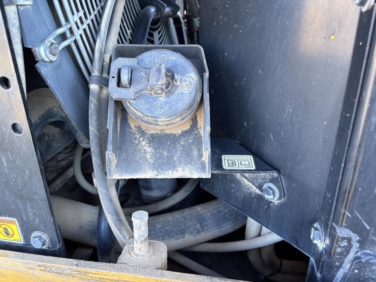 2019-caterpillar-930m-image-56