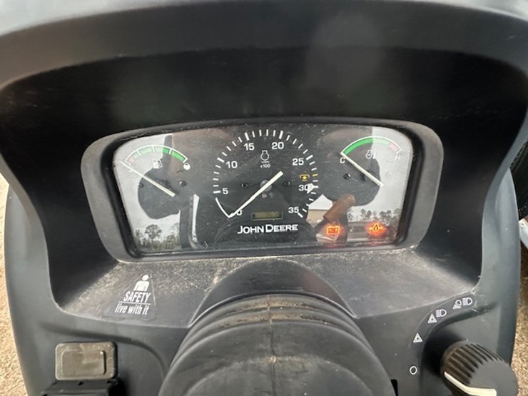 john-deere-4105-image-50