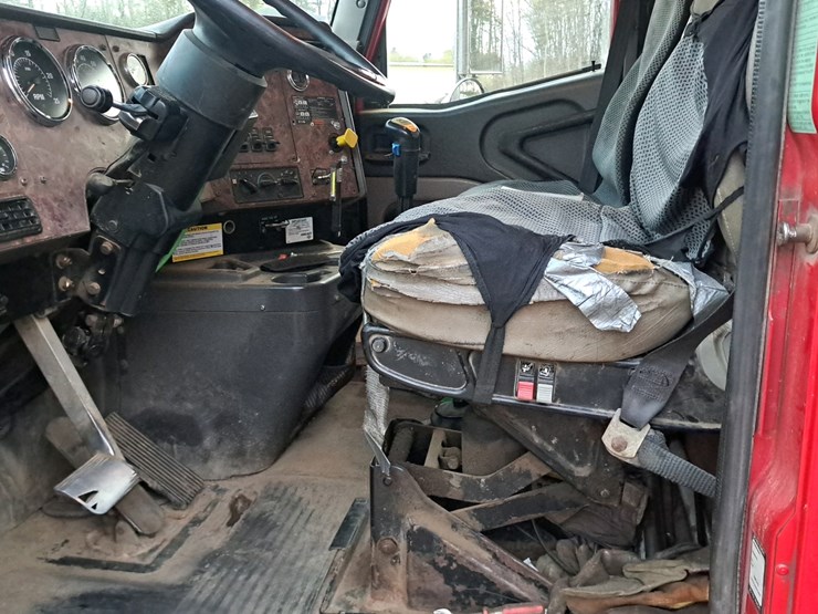 international-2001-image-10