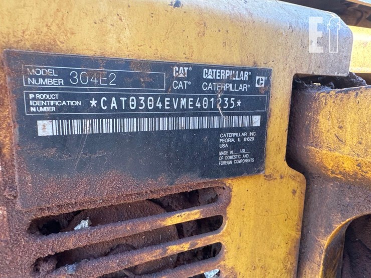 2016-caterpillar-304e2-cr-image-17