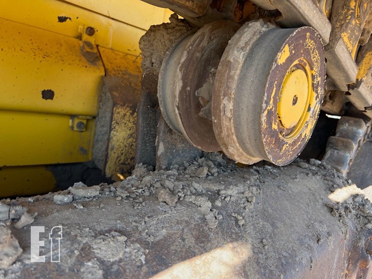 2019-komatsu-d65pxi-18-image-10