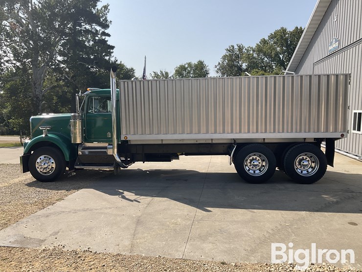 kenworth-w900-image-8