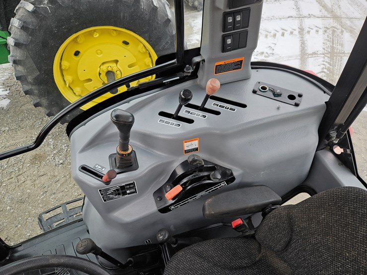 mahindra-mpower-85-image-19