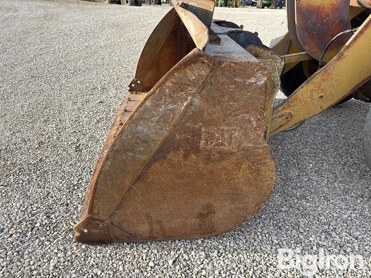 caterpillar-926m-image-9