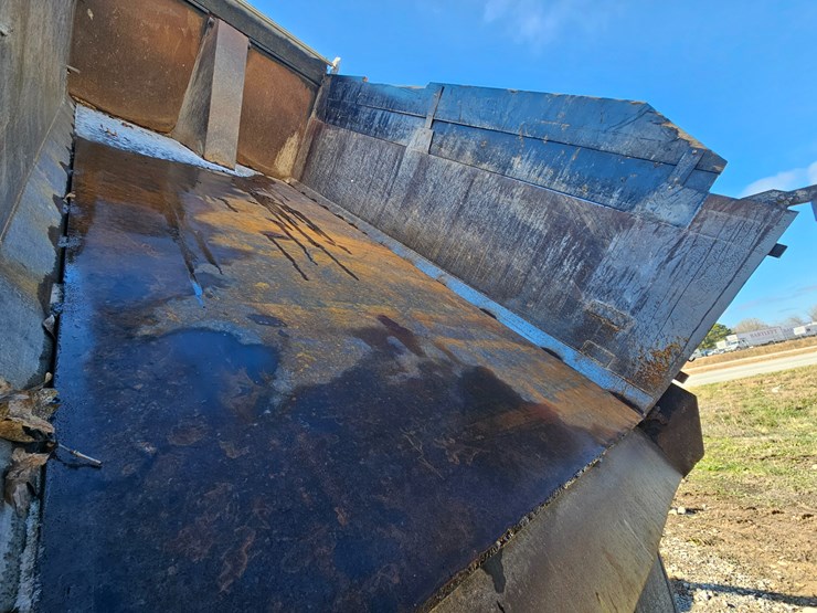 peterbilt-379-image-42