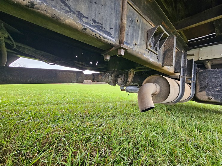 kenworth-t300-image-81