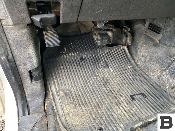 2011-ford-f150-image-29