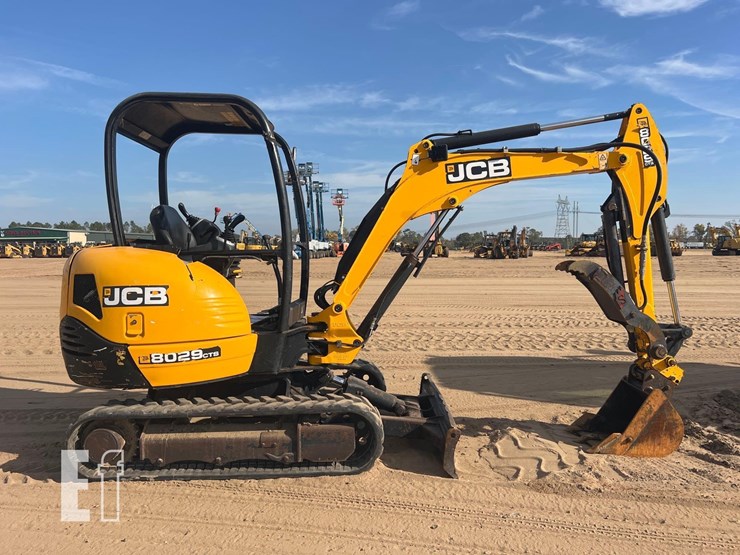 jcb-8029cts-image-5