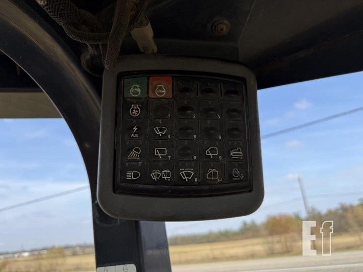 deere-650k-lgp-image-23