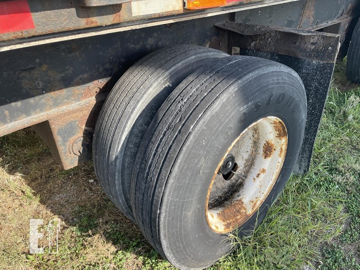 1998-transcraft-48'-x-image-26