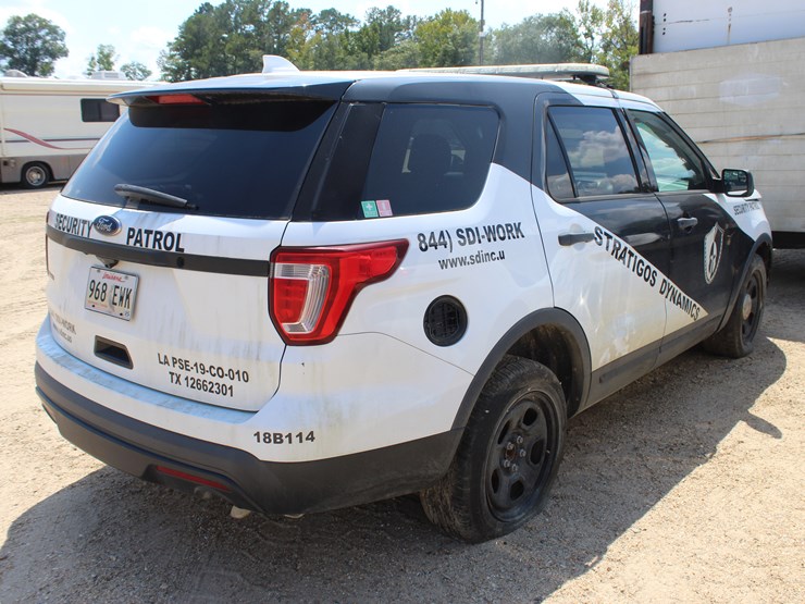 ford-explorer-image-4