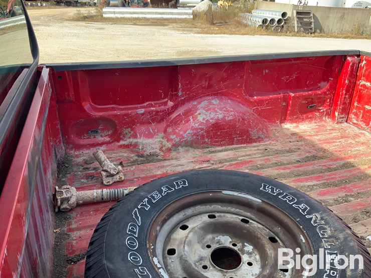 2004-ford-f150-xl-image-16