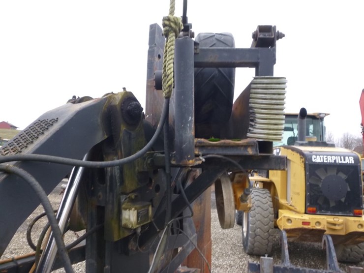 caterpillar-d6h-image-57