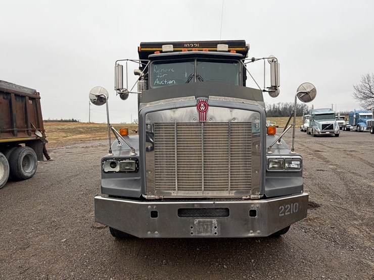 kenworth-t800-image-2