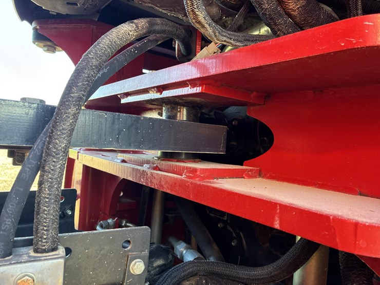 case-ih-steiger-335-image-27