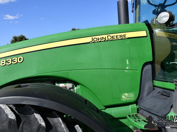 john-deere-8330-image-13