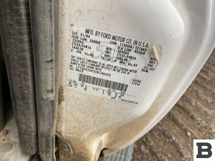 2004-ford-f350-image-35