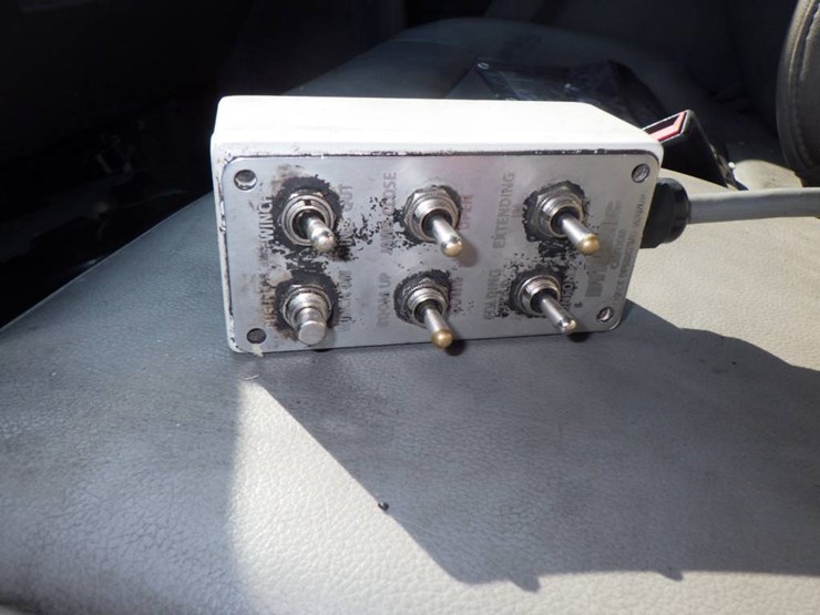 ford-f450-xl-image-16