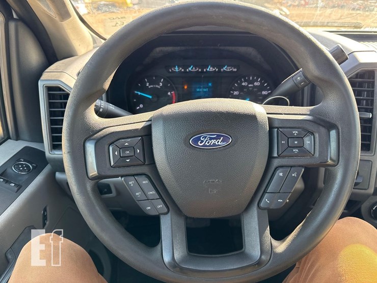 ford-f550-xl-image-17