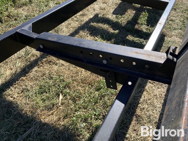 p-k-manufacturing-t/a-header-trailer-image-17